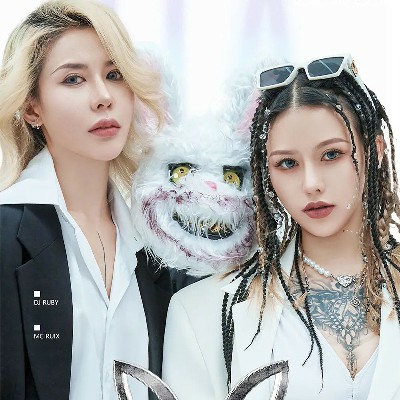 酒吧dj舞曲伴奏视频